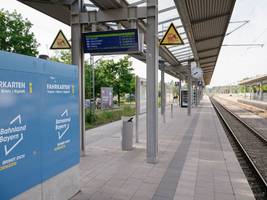 Gesperrte Bahnstrecke München-Holzkirchen: Warum die Reparatur der Weichen so lange dauert