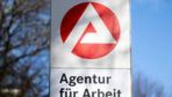 arbeitsmarkt: arbeitslosigkeit in bayern bleibt nahezu gleich