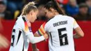 Frauen-EM: DFB-Kapitänin Gwinn bei der EM mit Regenbogenbinde
