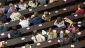 Hochschulen: Weniger beschränkte Studienangebote an Bayerns Unis