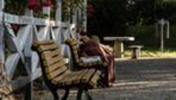 Wetter: Diakonie: Bei Hitze Gebäude für Obdachlose öffnen