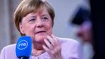 Frühere Bundeskanzlerin: Merkel verteidigt Rückgang der Militärausgaben nach 1990