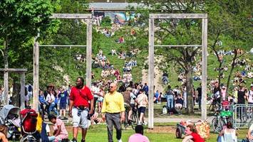 neuer „cooling point“ am mauerpark kommt für extrem-hitze zu spät
