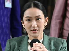 Nach umstrittenem Telefonat: Thailands Ministerpräsidentin suspendiert