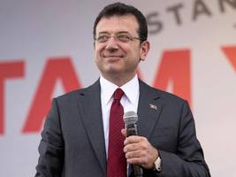 Türkei: Tausende protestieren gegen İmamoğlu-Absetzung vor 100 Tagen