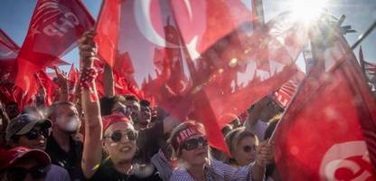 Türkei: Mehr als 120 Festnahmen bei Einsatz in Izmir