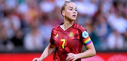 Fußball-EM 2025: DFB-Kapitänin Giulia Gwinn trägt Regenbogenbinde