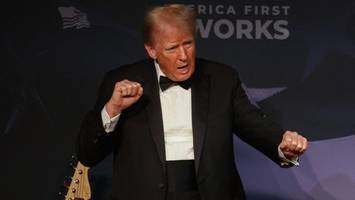 trump-parfüm: stolzer preis für den „schlachtruf in der flasche“