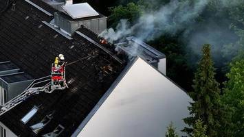 Rauch bis zur A7 zu sehen: Fettbrand in Küche außer Kontrolle