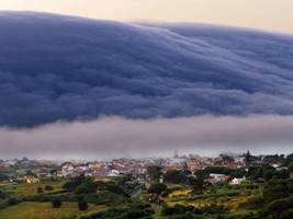 Meteorologie: Wellen aus Wolken: Wie entstehen „Roll clouds“?