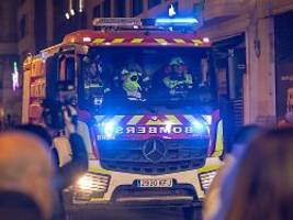 Von Flammen eingeschlossen: Zwei Menschen sterben bei Großbrand in Spanien