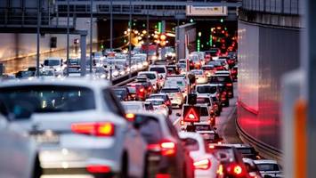 verkehr in berlin live: stau, sperrungen, störungen