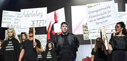 ddr-zwangsadoptionen bei kilian kerner: »das ist die mutigste show, die ich je gemacht habe«
