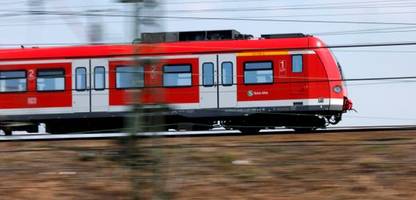 Deutschlandticket verliert nach Preiserhöhung eine Million Nutzerinnen und Nutzer