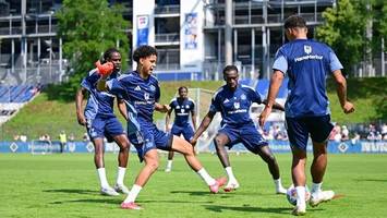 HSV kündigt weitere Transfers an – Polzin testet Innenverteidiger