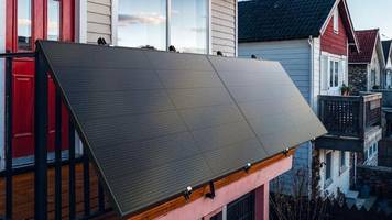 energie: mehr als 220.000 neue balkonkraftwerke im ersten halbjahr