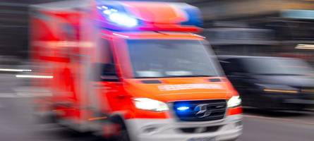 motorradfahrer wird bei kollision schwer verletzt