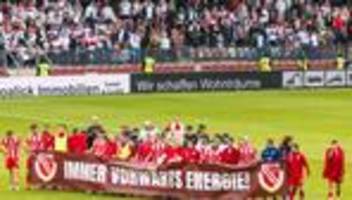 Fußball: 3. Liga: Knallerstart für Ost-Clubs