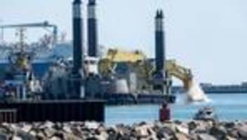 hafenausbau: hafen mukran wird tiefer – für mehr getreideumschlag