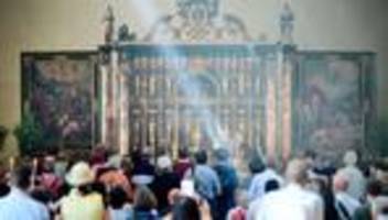 münster: domschatz wird zum jubiläum in original-altar gezeigt