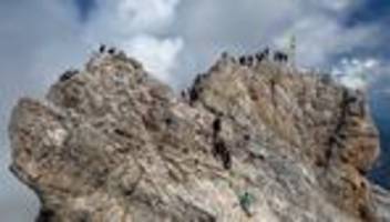 Zugspitze: Ganz oben eine Doppelspitze