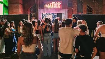 Mutmaßliche Spritzen-Attacke im Club „Matrix“: Zwei Frauen verletzt