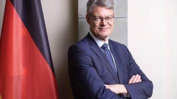 „Deutschlandticket auch bei höherem Preis attraktiv“