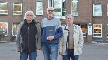 Klammes Tangstedt: Liebevolle Dorfchronik braucht Spender