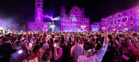 Hier feiern Sie hautnah mit: Der Live-Ticker zu den Augsburger Sommernächten 2025
