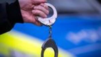 Fahndungstag: Thüringer Polizisten nehmen 110 Menschen an einem Tag fest