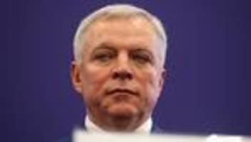 Ölkonzern Transneft: Russischer Ölmanager stirbt nach Fenstersturz