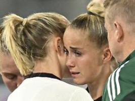 polen bei em chancenlos: dfb-frauen starten mit sieg und großen sorgen ins turnier