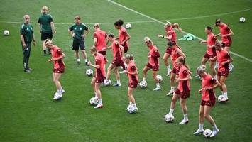 EM-Auftakt live! Deutschen Frauen gegen Polen gefordert