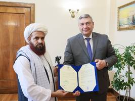 Internationale Politik: Russland erkennt als erster Staat Taliban-Regierung an
