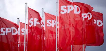 Deutschlandtrend der ARD: SPD liegt in Umfrage noch bei 13 Prozent