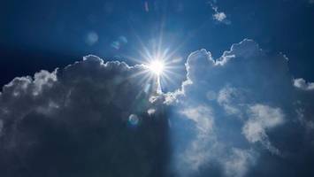 Wechselhaftes Wochenende mit Wind und Regen