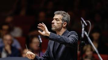 wotersen: bei diesem konzert tragen besucher eine augenbinde