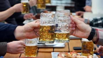 wetter stimmt, absatz nicht: biertrinker halten sich zurück