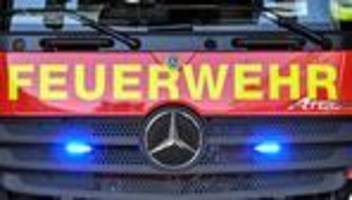 feuerwehreinsatz: sechs menschen bei brand in düsseldorf leicht verletzt