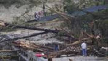Hochwasser: Zahl der Toten nach Sturzflut in Texas auf 32 gestiegen