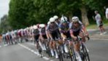 Radsport: Philipsen gewinnt Auftaktetappe der 112. Tour de France
