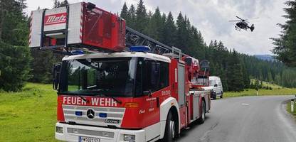 Kleinflugzeug stürzt in Österreich ab - mindestens zwei Tote