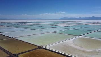 Unersetzlicher Rohstoff: Vom Salzsee in den Akku – wird Lithium knapp?
