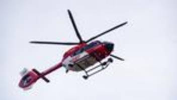 Unfall auf Bundesstraße 85: Eine Tote und zwei Schwerverletzte bei Frontalzusammenstoß