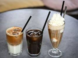 Iced Latte und Co: Stirbt Omas Eiskaffee aus?