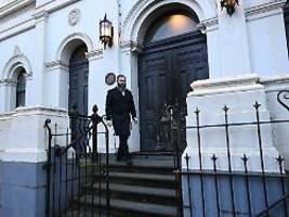 Netanjahu äußert sich besorgt: Mann nach Brandanschlag auf Synagoge in U-Haft