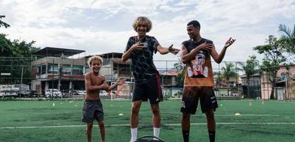 Brasilien: TikToker Xurrasco021 hinterfragt das Männlichkeitsbild in den Favelas