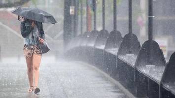 War es das mit dem Sommer? Regen statt Sonne in Hamburg