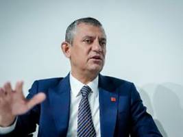 Wegen Beleidigung Erdogans: Türkische Justiz nimmt Oppositionschef Özel auf Korn