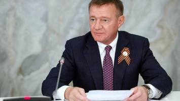 Russlands Verkehrsminister tot in Auto gefunden – mit Schusswunde